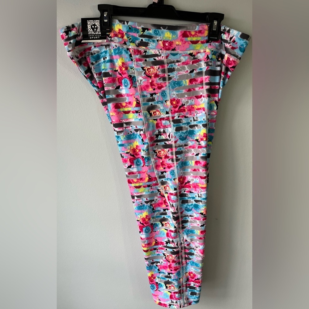 NWT Anne Klein sport 3X high rise cropped floral leggings - Picture 7 of 7